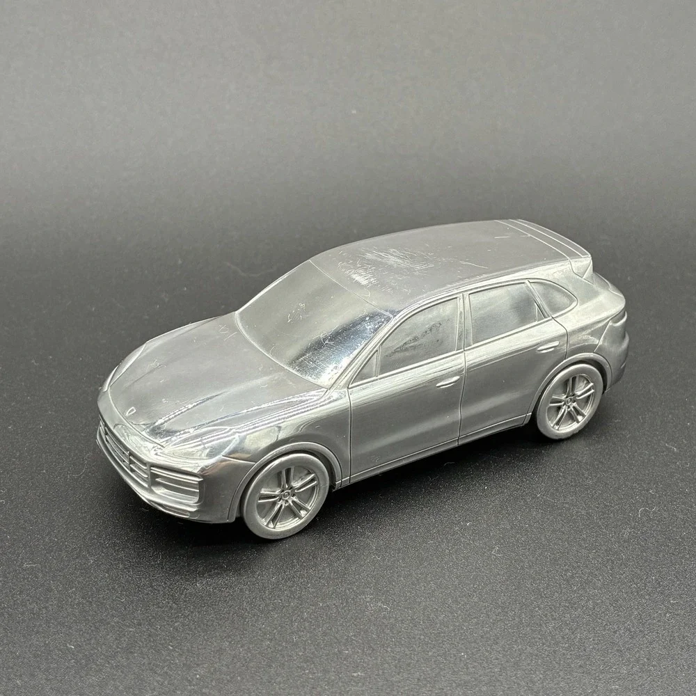 Porsche Cayenne Turbo 1:43 Aluminum Paperweight Limited Edition Model Car